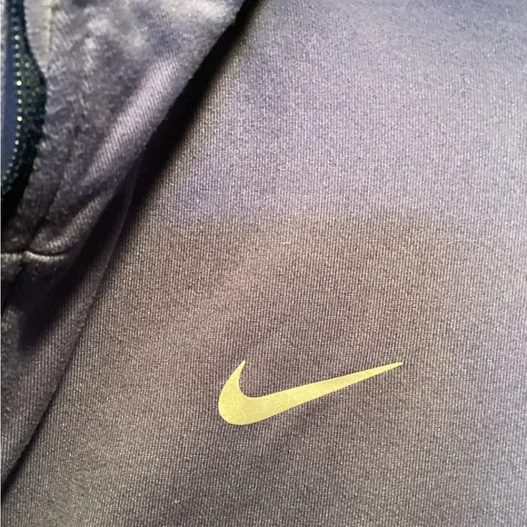 Nike Women's Purple Quarter-Zip Sweatshirt - Picture 3 of 9